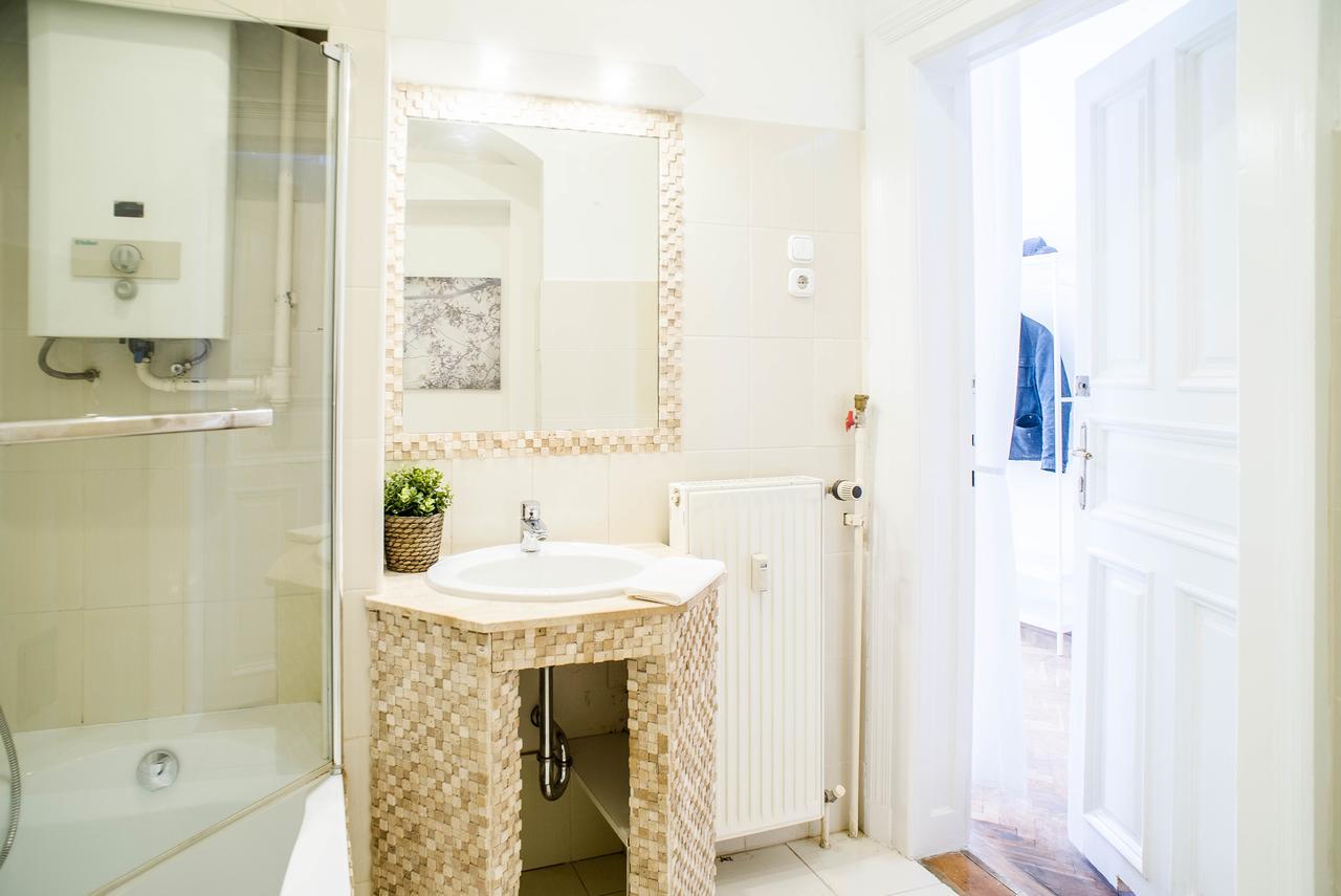 Nine Trees Apartment Βουδαπέστη Εξωτερικό φωτογραφία