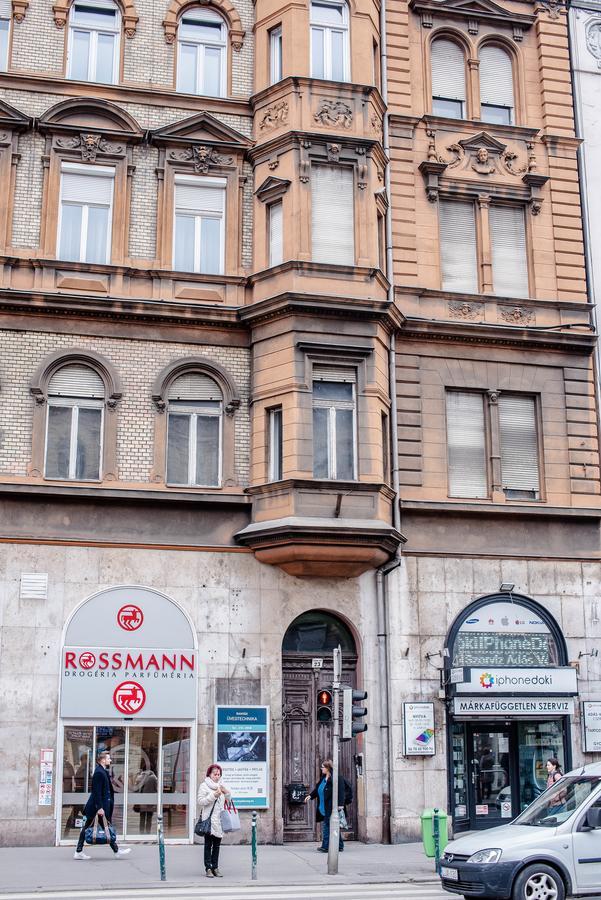 Nine Trees Apartment Βουδαπέστη Εξωτερικό φωτογραφία