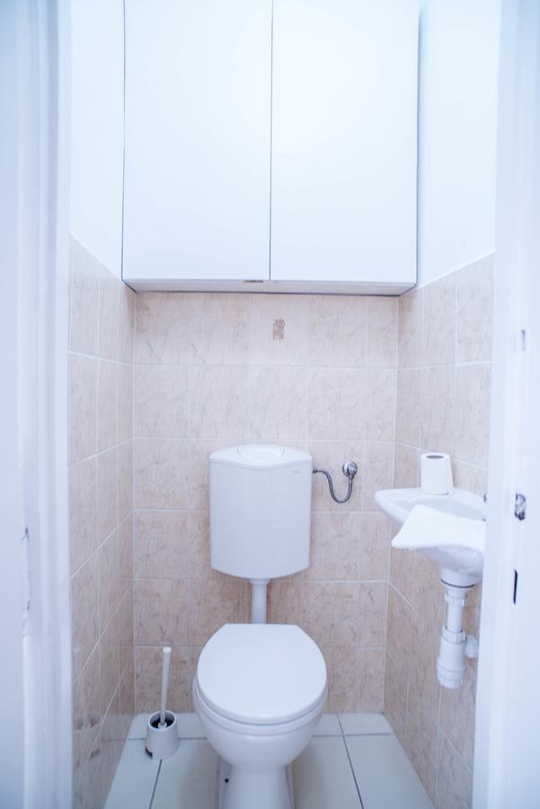 Nine Trees Apartment Βουδαπέστη Εξωτερικό φωτογραφία