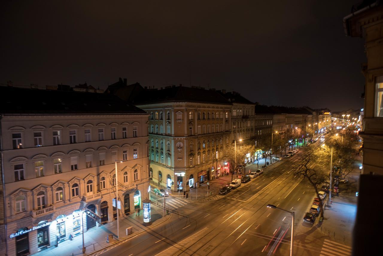 Nine Trees Apartment Βουδαπέστη Εξωτερικό φωτογραφία