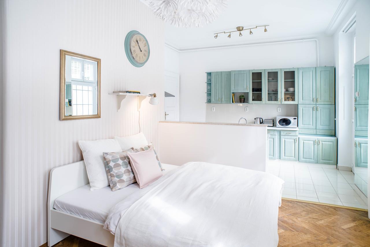 Nine Trees Apartment Βουδαπέστη Εξωτερικό φωτογραφία